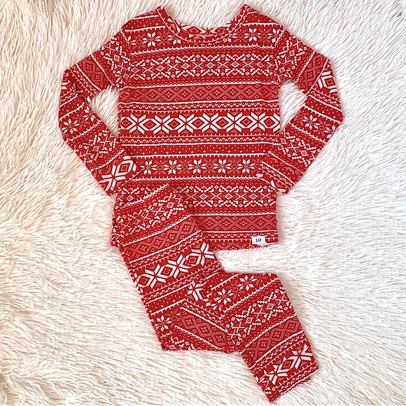 Gap Red Fair Isle Snowflake Christmas Pajama Set Size 4 - Picture 2 of 8